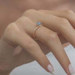 0,40 Karat Blue Topaz Yüzük - Thumbnail